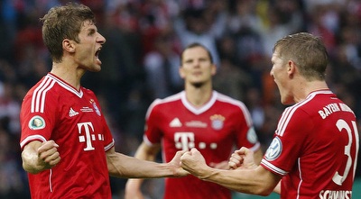 מולר חוגג את השער (רויטרס)