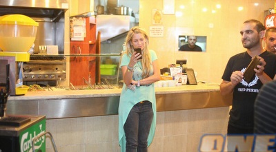 דנה אשכנזי (יוסי ציפקיס) דנה אשכנזי (יוסי ציפקיס)