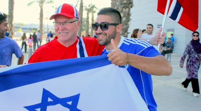 אוהדי נבחרת ישראל ונורבגיה (משה חרמון)