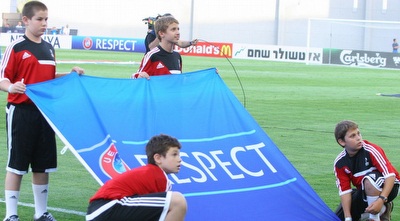 טקס הפתיחה של היורו (משה חרמון)