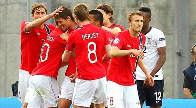 שחקני נורבגיה חוגגים (שי לוי)