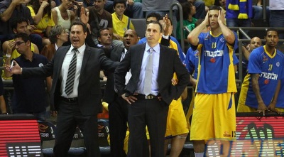 בלאט המום. אולי גרינברג יחליף אותו (יוסי ציפקיס) בלאט המום. אולי גרינברג יחליף אותו (יוסי ציפקיס)