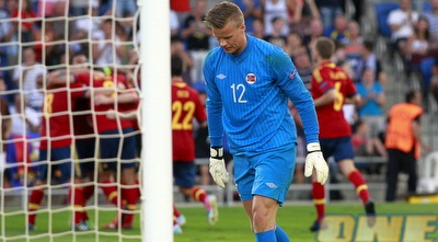 אוריאן נילנד מאוכזב (יוסי ציפקיס) אוריאן נילנד מאוכזב (יוסי ציפקיס)