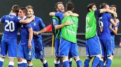 שחקני איטליה חוגגים (שי לוי)