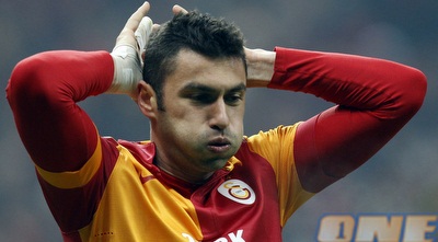 יילמאז. שובר את הראש (רויטרס) יילמאז. שובר את הראש (רויטרס)