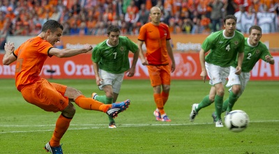 רובין ואן פרסי. הולנד עדיין לא פגשה את ישראל למשחק רשמי (רויטרס)