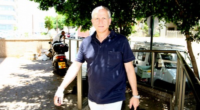 צחי פישביין (שי לוי)