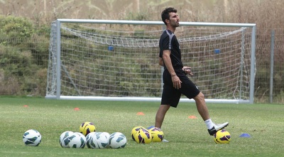 אריק בנאדו (עמית מצפה)