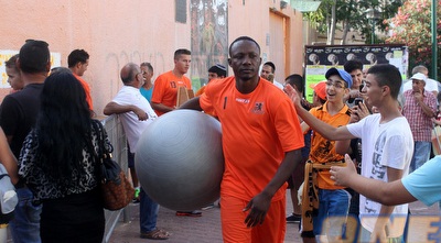 דלה איינוגבה (חגי ניזרי)