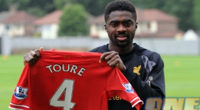 קולו טורה מוצג בליברפול (האתר הרשמי של הקבוצה) (ONE)