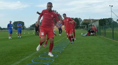 דמארי במחנה אימון. (עמוד הפייסבוק של הפועל ת&qout;א) דמארי במחנה אימון. (עמוד הפייסבוק של הפועל ת&qout;א)