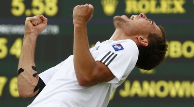 ינוביץ´ מאושר (רויטרס)