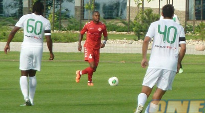 יורגן קולין בפעולה (הפועל ת&qout;א, הרשמי)