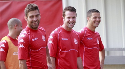 שכטר, מסיקה, זגורי (יוסי ציפקיס)