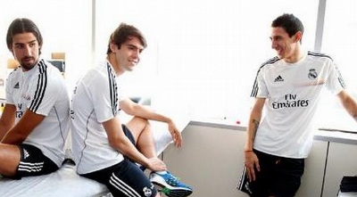 די מריה, קאקה וחדירה (האתר של ריאל) (ONE)