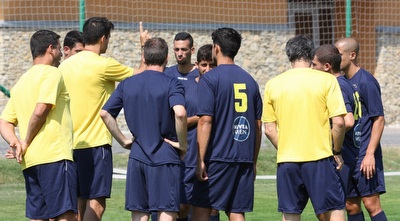 שחקני מכבי באימון (האתר הרשמי של מכבי)