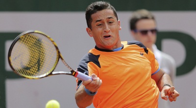 אלמגרו בדרך לחצי הגמר (רויטרס)