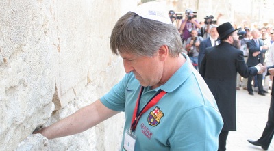 ראורה מטמין פתק (משה חרמון)