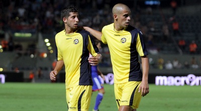 מיכה ובן חיים. אחד איכז והשני עם משחק בינוני (יניב גונן)