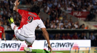 פלקאו. יכבוש שער בכורה? (רויטרס)