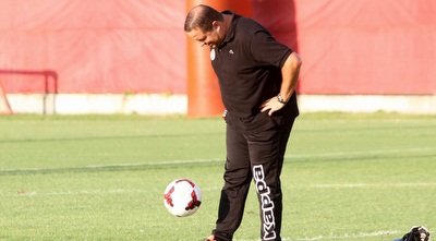 בן שמעון (חגי ניזרי) בן שמעון (חגי ניזרי)