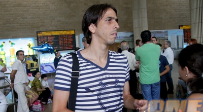 יוסי בניון. מחפש יעד חדש (יניב גונן)