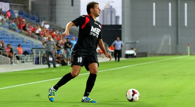 אסי בלדוט עם הכדור (שי לוי)