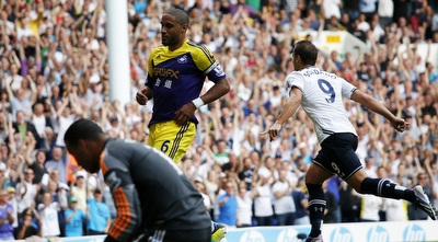 סולדאדו חוגג לאחר הכיבוש (רויטרס)