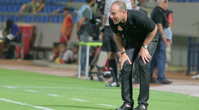 אסי דומב (משה חרמון)