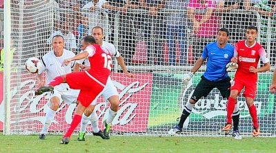 בסאם גנאים (משה חרמון)