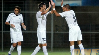 דרקו טאסבסקי חוגג עם אופיר מזרחי. יחגוג מעכשיו בתאילנד (יניב גונן)