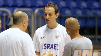 עודד קטש. מאמין שניצחון על בריטניה יעניק עלייה (יניב גונן)