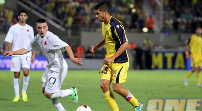 דור מיכה. הכניס חיים במשחק של מכבי (יניב גונן)