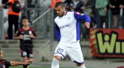 ליאור לוי מנסה לעבור (יניב גונן)