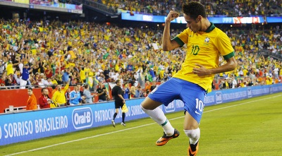 ניימאר באוויר. המארח רוצה גביע (רויטרס)