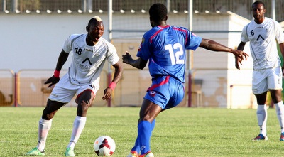 אושאניוואה ומאוולי במאבק (שי לוי)