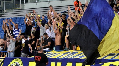 אוהדי מכבי (יניב גונן) אוהדי מכבי (יניב גונן)