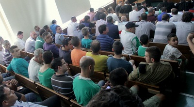 אנשי ואוהדים באולם (יניב גונן) אנשי ואוהדים באולם (יניב גונן)