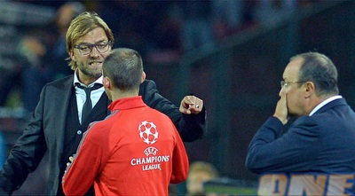 יורגן קלופ גוער בשופט, רפא בניטס בוודאי מרוצה (ONE) יורגן קלופ גוער בשופט, רפא בניטס בוודאי מרוצה (ONE)