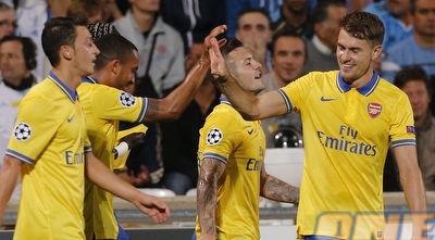 תיאו וולקוט חוגג (רויטרס) תיאו וולקוט חוגג (רויטרס)