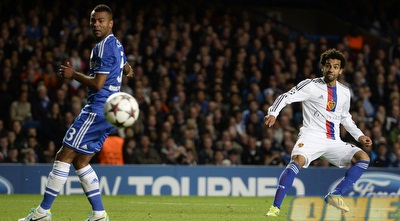 מוחמד סלאח כובש מתוך הרחבה (רויטרס) מוחמד סלאח כובש מתוך הרחבה (רויטרס)