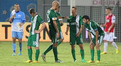 עזרא, צוצאליץ´ וראיוס מאוכזבים (משה חרמון)