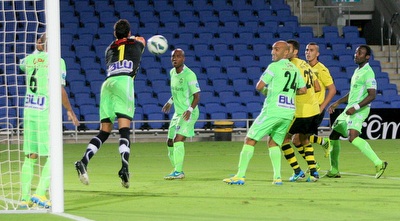 גד עמוס הודף (משה חרמון)