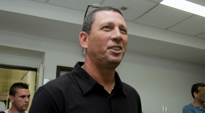 קלינגר בבית הדין (יניב גונן)