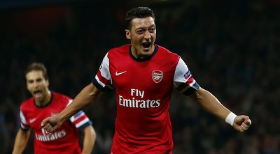 אוזיל חוגג (רויטרס)