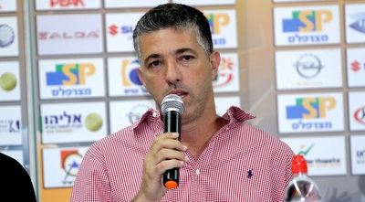 רמי כהן. &qout;לא מעלה על הדעת להתאמן אצל היריבה&qout; (יניב גונן)