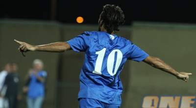 סטיבן כהן חוגג. שחקן המחזור (עמית מצפה)