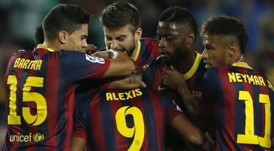 שחקני ברצלונה חוגגים. יחגגו גם על חשבון ריאל?(רויטרס)
