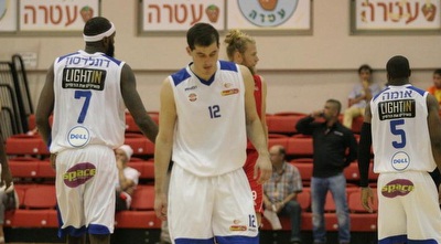 אבירם זליקוביץ´ (משה חרמון)