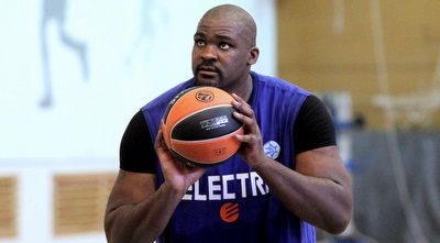 סופוקליס שחורציאניטיס (יניב גונן)